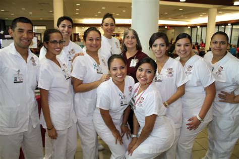 nursing student kinantot|College of Nursing .